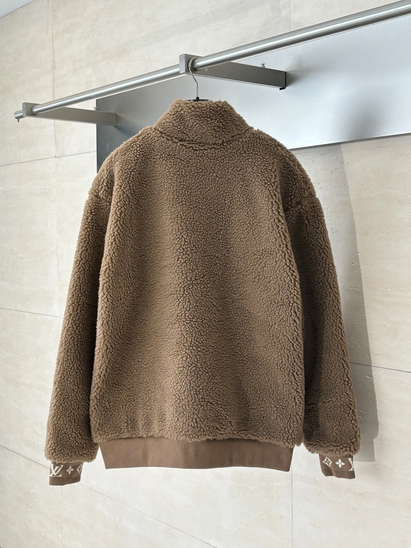 wg.luxury-- 8V item:E-F363I0606